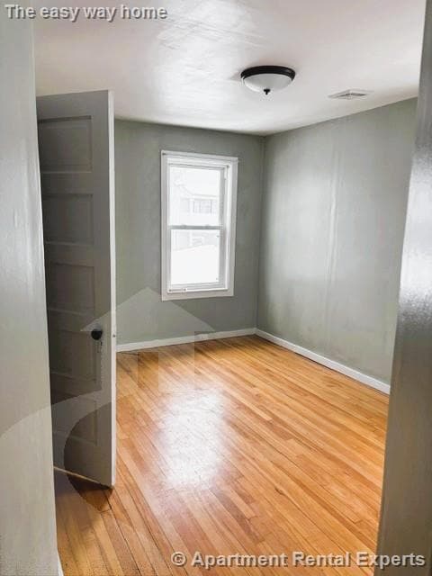 Building Photo - 14 Quincy St