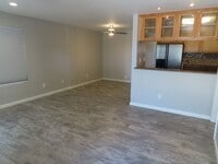 Building Photo - Immaculate one bedroom condo in Mira Mesa / Scripps Ranch Area