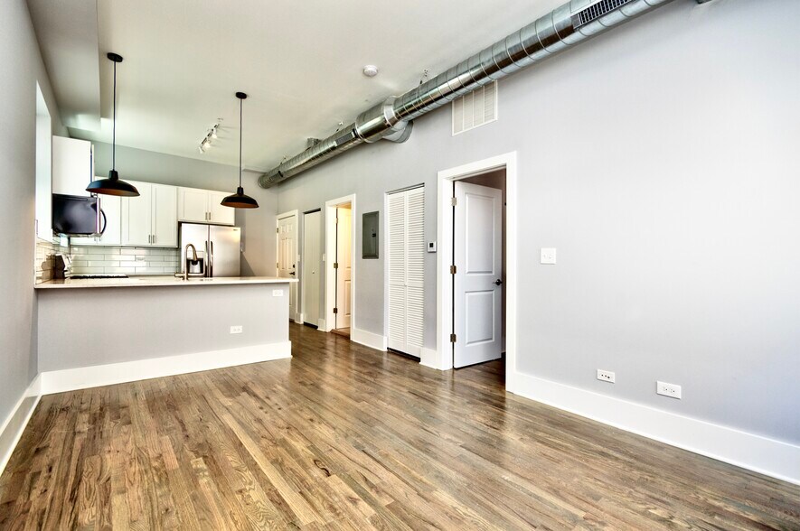 Building Photo - 2007 S Allport St