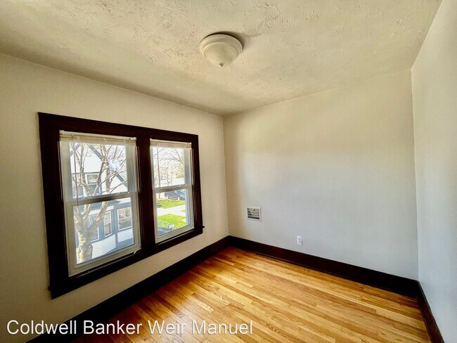 Building Photo - 3 br, 1.5 bath House - 337 Orange Street