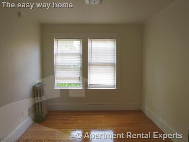 Building Photo - 157 Summer St