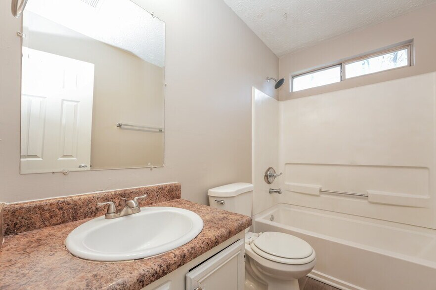 Building Photo - 4955 Windsor Downs Ln