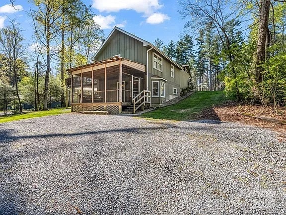 Primary Photo - 4075 Little River Rd