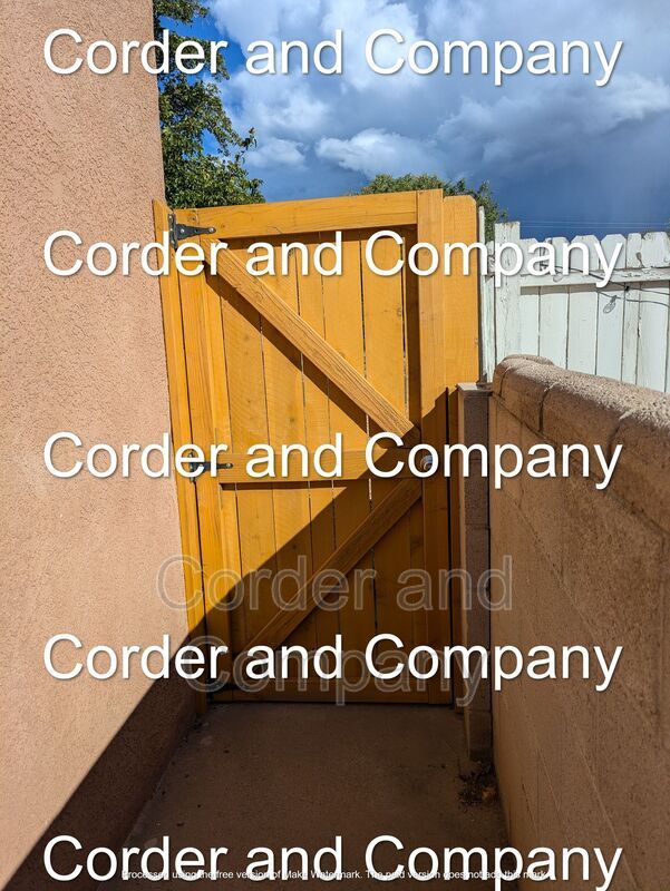 Building Photo - 211-1211 Adams St NE