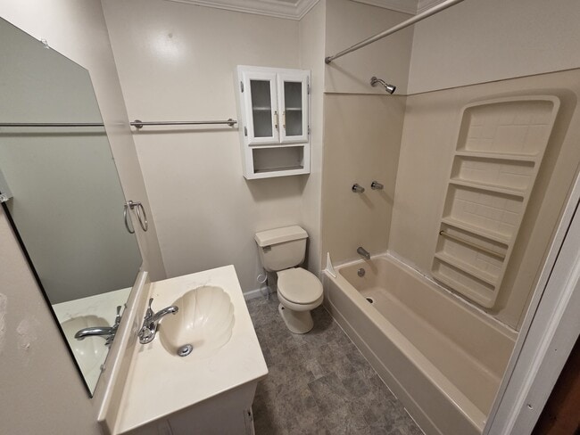 Building Photo - 1239 Charlotte Ave