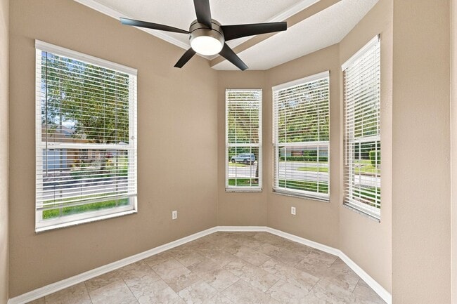 Building Photo - 7505 Wimpole Dr