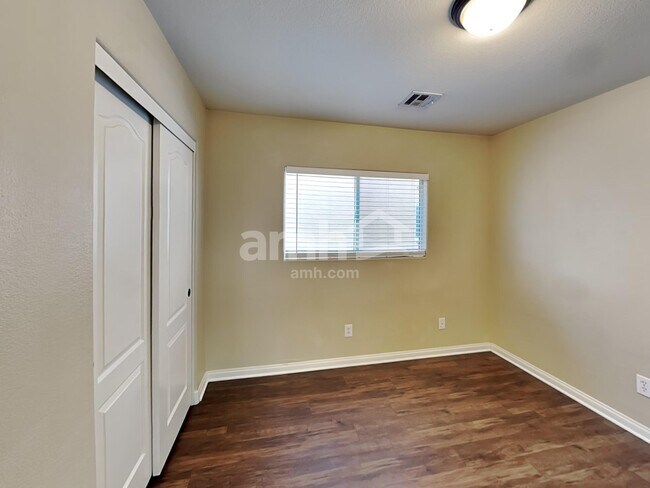 Building Photo - 8318 Brilliant Ruby Ct