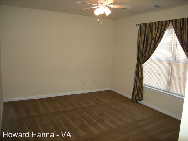 Building Photo - 3 br, 2 bath House - 431 Old Colonial Way ...