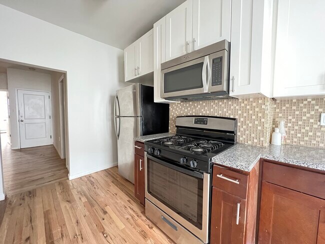 Unit 2 - 11 Rose Ave
