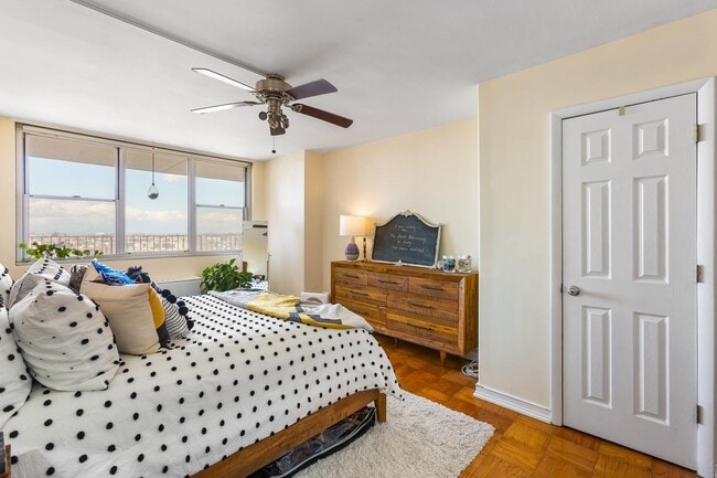 Building Photo - 6040 JFK Blvd E