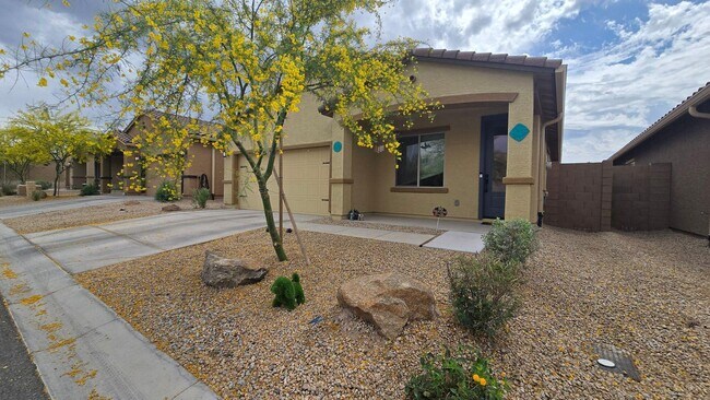 Building Photo - 11485 W Camden Dr