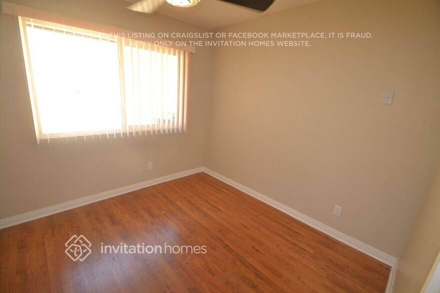 Building Photo - 23037 Magnolia Glen Dr