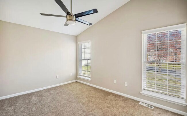 Building Photo - 12828 Dunkirk Dr