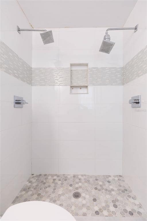 Building Photo - 2307 Lincoln Ct