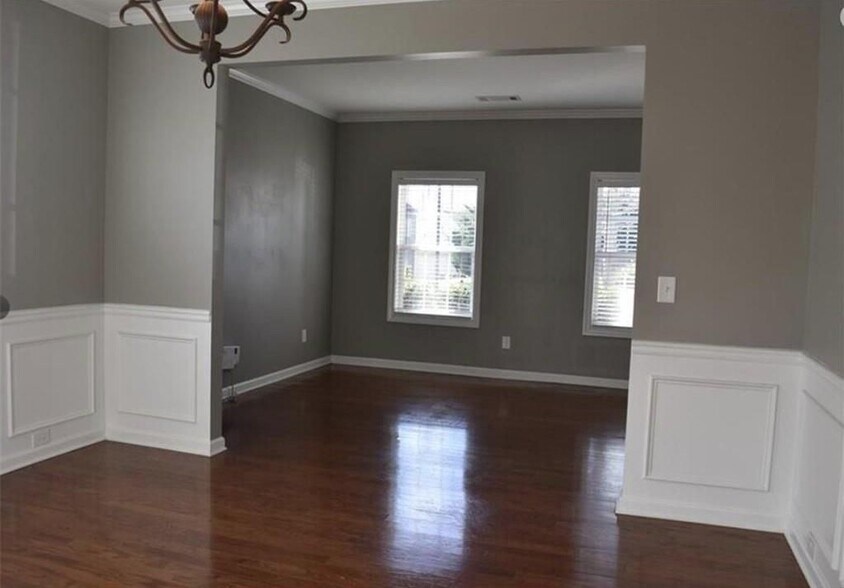 Building Photo - 3327 Edenridge Ct