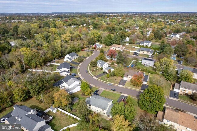 Building Photo - 1558 Specht Pl