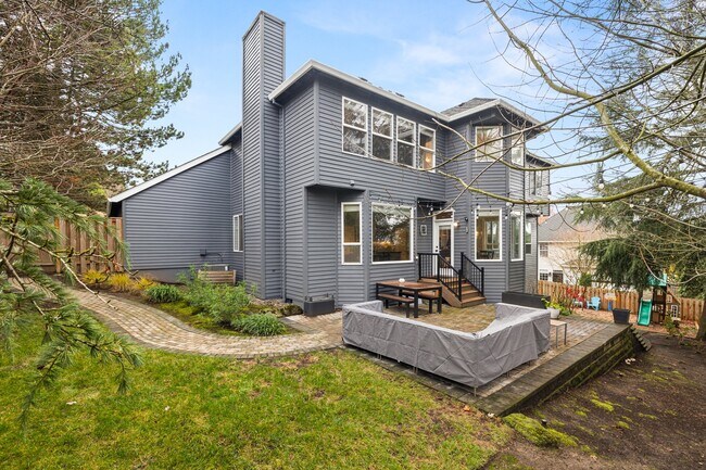 Building Photo - 12635 SW 61st Pl