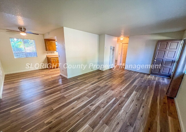 Building Photo - AVAILABLE MARCH - Two Bedroom Home Close to Templeton Park