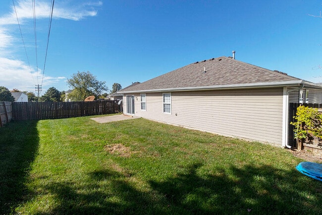 Building Photo - 1602 Typhoon Dr