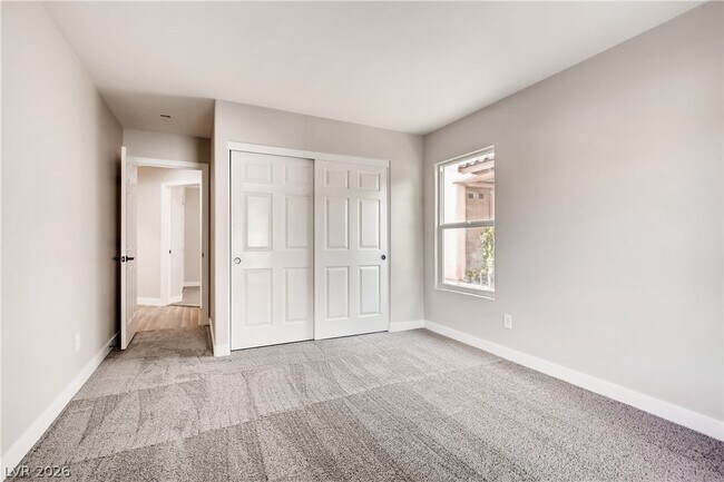 Building Photo - 8645 Palomino Ranch St