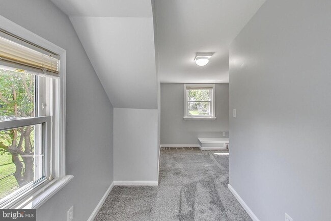 Building Photo - 6641 Barrett Rd