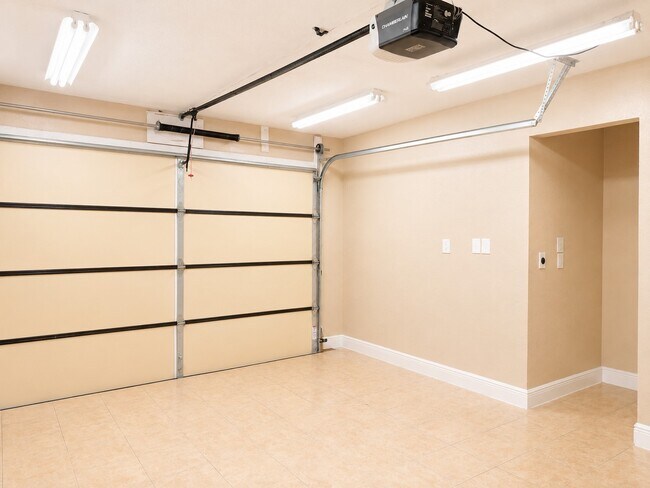 Building Photo - 20543 Appaloosa Trail