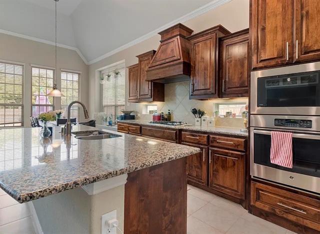 Building Photo - 800 Gray Hawk Ln