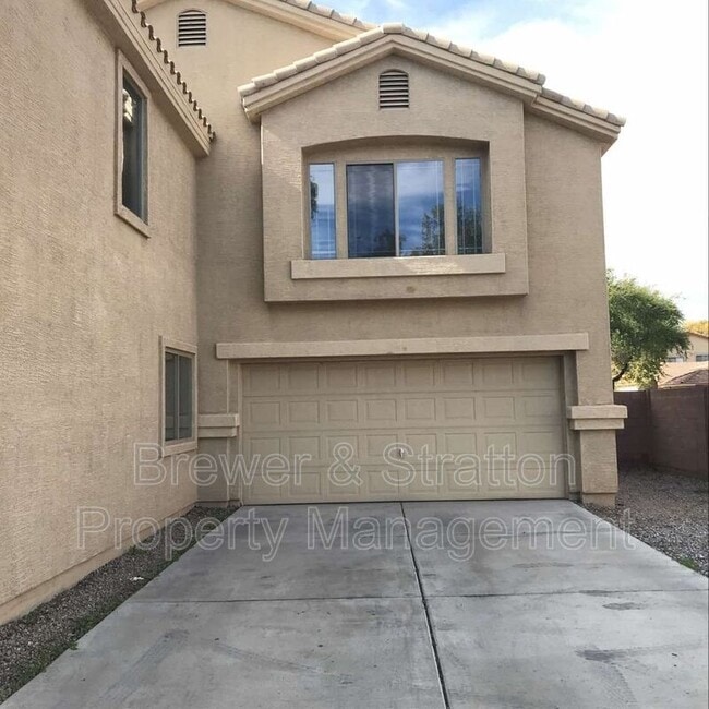 Building Photo - 4610 N 124th Ave