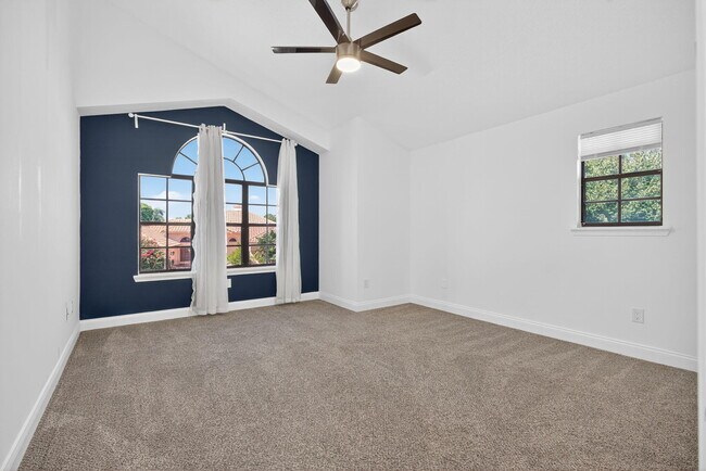 Building Photo - 2606 Monaco Terrace