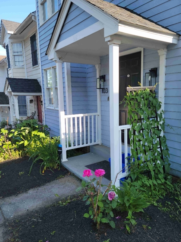Primary Photo - 103 E Germain St