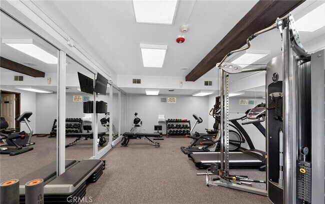Building Photo - 22100 Burbank Blvd