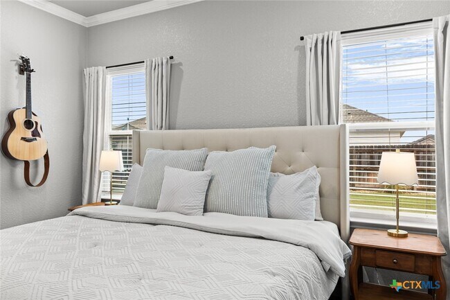 Building Photo - 1614 Flatland Trl