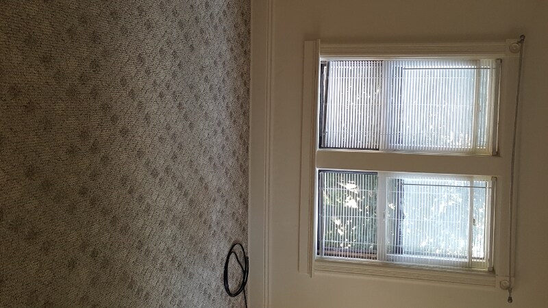 Building Photo - 314 W 21st St