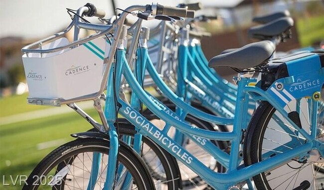 Building Photo - OUTSTANDING HOME IN CADENCE COMMUNITY!