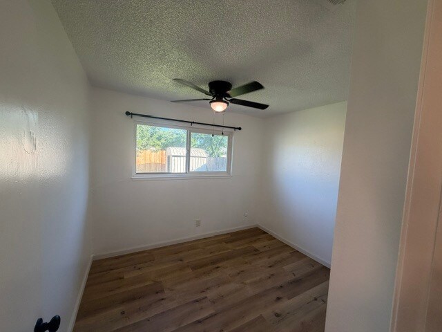 Building Photo - Stockton 3 Bedroom 2 Bathroom Home Solar Power