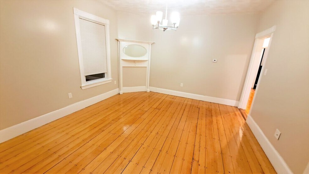 Building Photo - 35 Catawba St