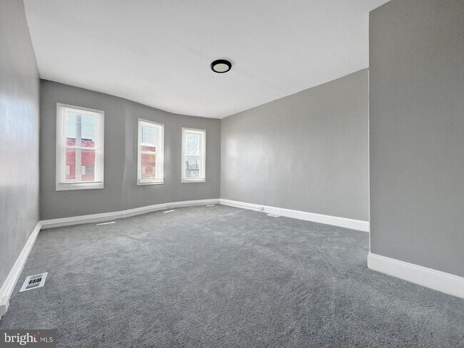 Building Photo - 2265 Reisterstown Rd
