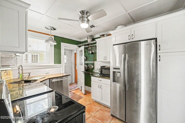 Building Photo - 312 Bellaire Dr