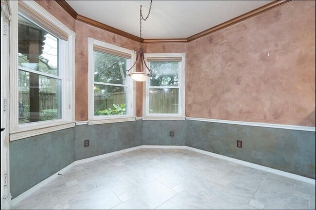 Building Photo - 17422 Palisander Ct