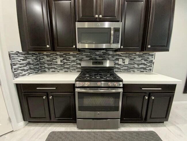 Building Photo - 799 Flowing Meadow Dr