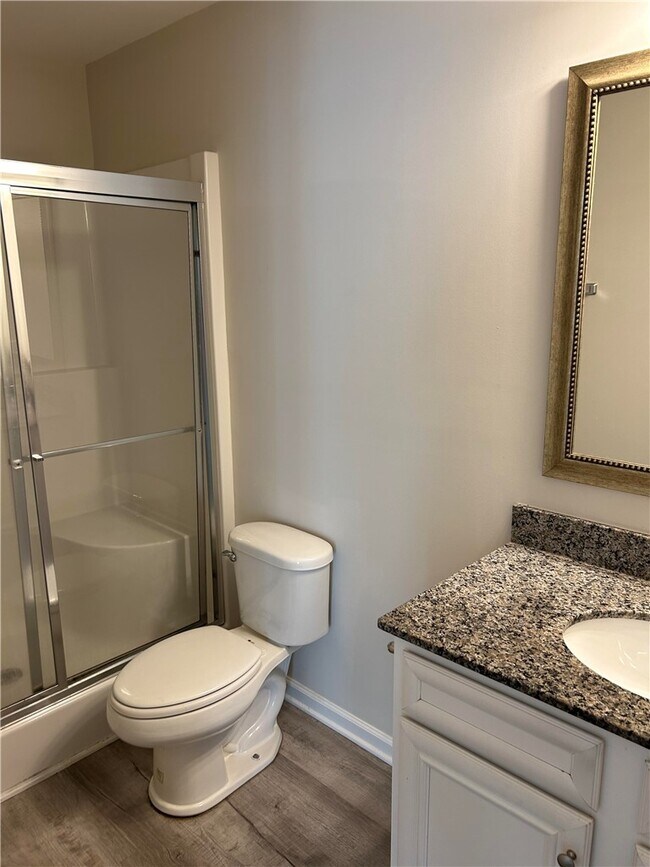 Building Photo - 550 JP Stevens Rd