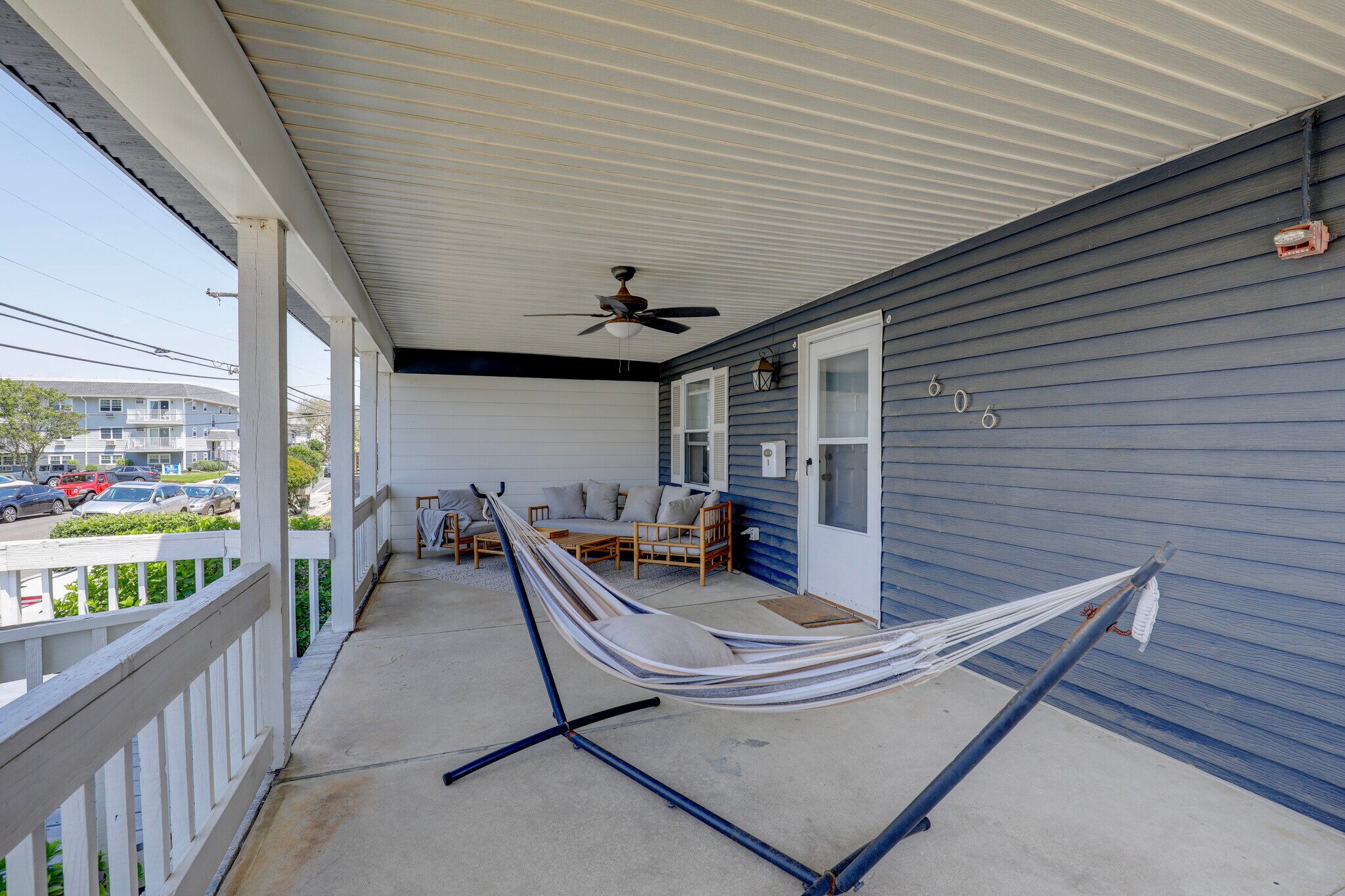 Huge private front patio steps from the beach - 606 Beach Ave