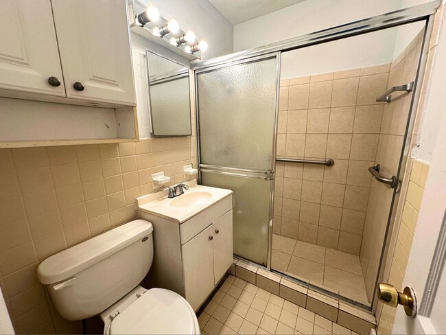 Building Photo - 432 NW 15th Ave