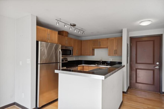 Building Photo - 1 bedroom in Seattle WA 98103