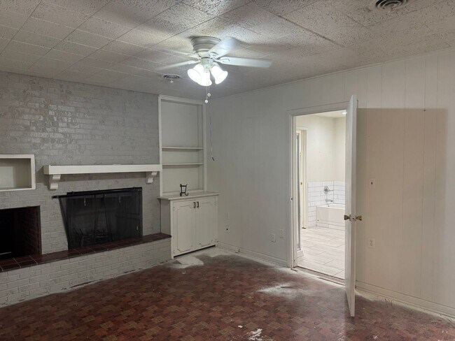 Building Photo - 2708 20th St