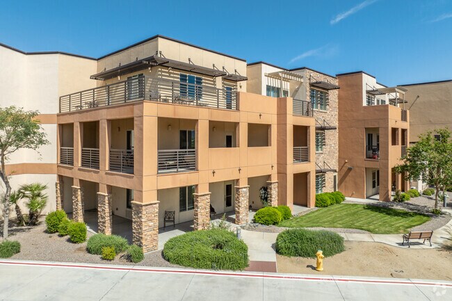 Primary Photo - Palms at La Quinta Gracious Retirement Living