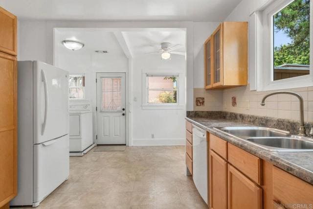 Building Photo - 145 S Grape St