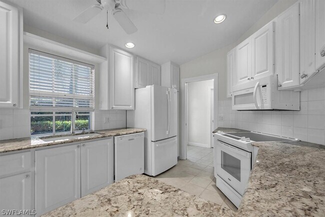 Building Photo - 5065 Ventura Ct