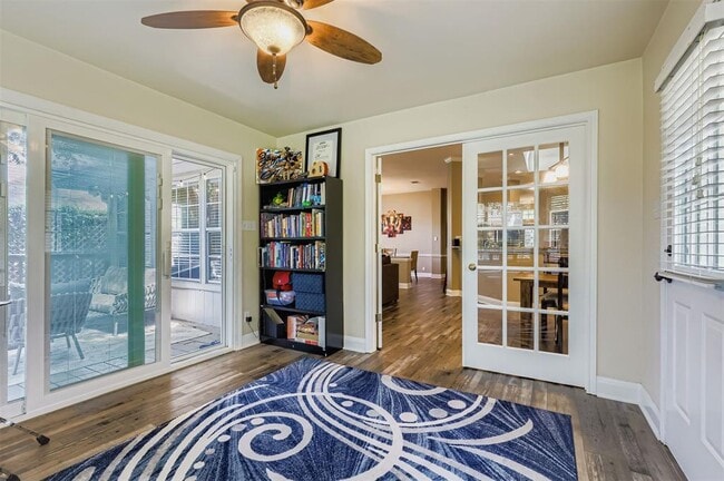 Building Photo - 1809 Edelweiss Dr