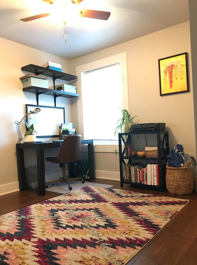 Guest bedroom - 2097 NW Deschutes Pl